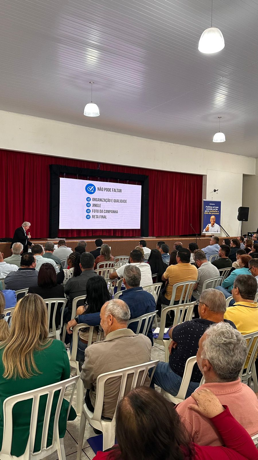 Romanelli reúne lideranças do Paraná para debater eleições de 2024