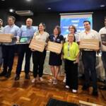 Romanelli entrega 498 computadores para 18 escolas do NRE de Cornélio Procópio