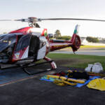 Helicóptero que vai ajudar vítimas das chuvas decola para o Rio Grande do Sul