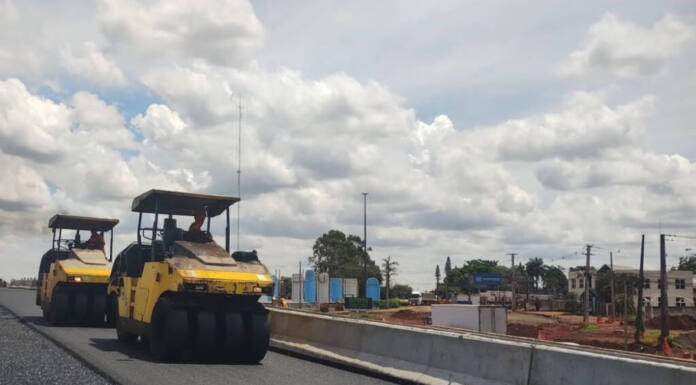 Viaduto da PUC em Londrina terá um dos sentidos de tráfego liberado nesta quinta-feira