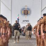 Desfile de 170 anos mostra evolução da tecnologia usada pela PM para ajudar população