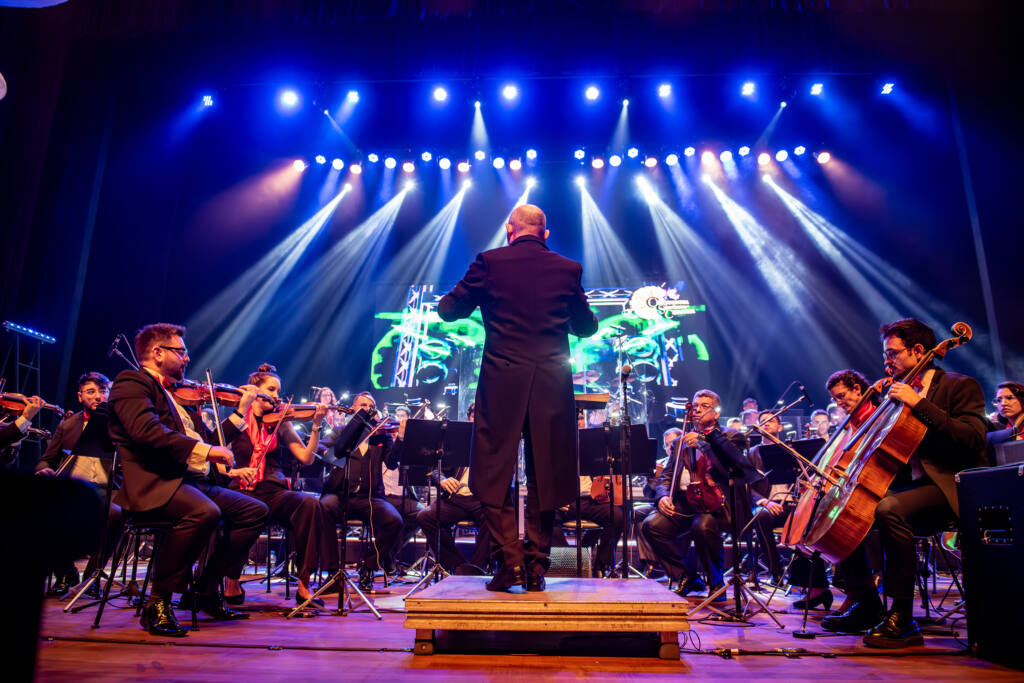 Agenda cultural tem orquestra com trilhas de videogame, peças gratuitas e exposições