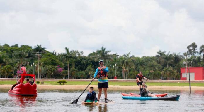 No Oeste do Paraná, turistas curtem praias de água doce e tranquilidade neste verão Foto: Gabriel Rosa/AEN