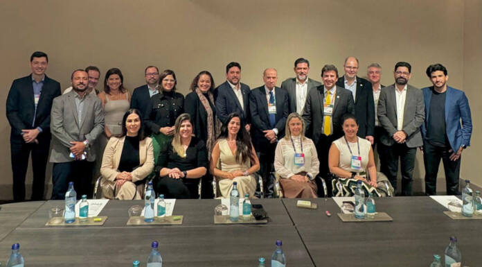 Em Portugal, Paraná participa de um dos maiores eventos de tecnologia do mundo