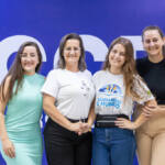 Ganhando o Mundo 2025: emoção de pais e alunos marca primeiros embarques do ano Ganhando o Mundo 2025: emoção de pais e alunos marca primeiros embarques do ano