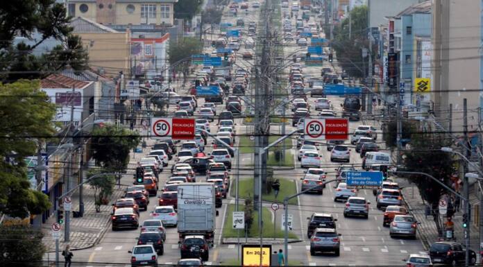 Prazo para pagar 2ª parcela do IPVA de veículos com finais de placa 5 e 6 vence nesta quarta