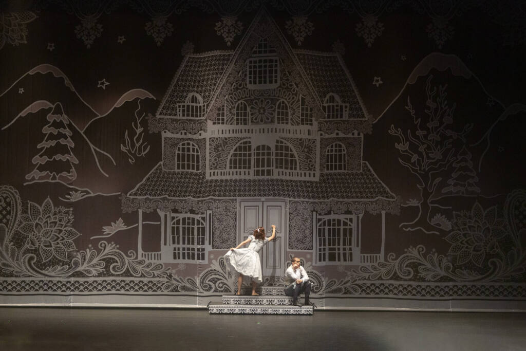 Teatro Guaíra encerra ano com “O Quebra-Nozes” e encontro de gerações