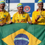 Bombeiro conquista medalha inédita ao Paraná no Mundial de Salvamento Aquático