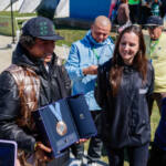 Bronze em Paris, Japinha ganha o carinho dos pequenos skatistas no Ginásio do Tarumã