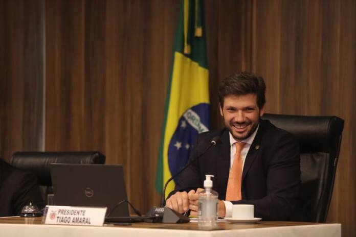 tiago amaral x
