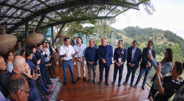 Ratinho Junior decreta luto oficial no Paraná pela tragédia em Vinhedo